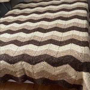 Vintage Chevron Patterned Brown and Cream Wool Blanket